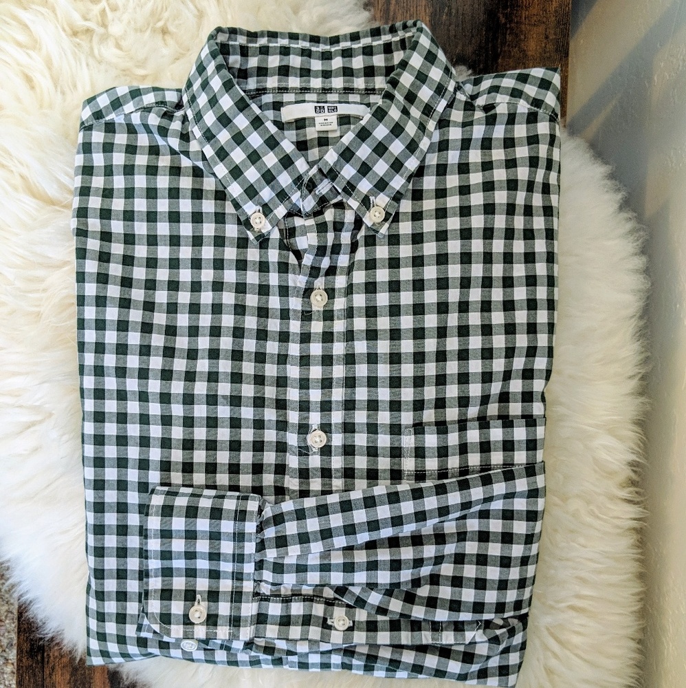 Uniqlo green and white gingham broadcloth shirt
